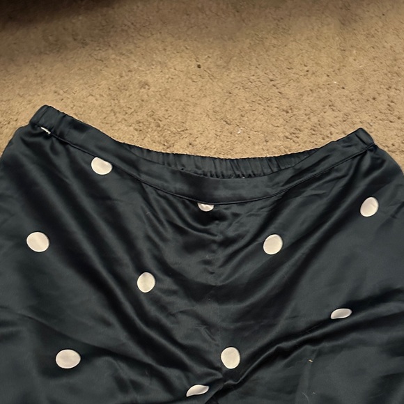 Kate Spade Navy and Pink Polka Dot PJs - Picture 4 of 5